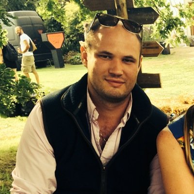 Simon Lockyer, in his original Twitter profile photograph
